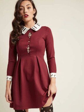 Vintage-inspired Miss Patina Kitten Melody Dress M